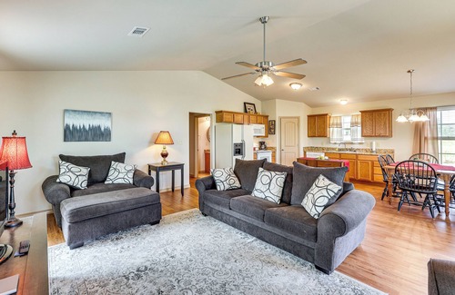 Fort Coffee House | 3 Mi to Arkansas River: Rural Family Home w/Yard