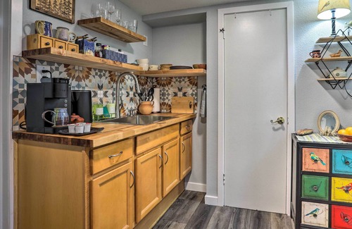 Sunnyside Apartment | 3 Mi to Dtwn: Convenient Denver Apt