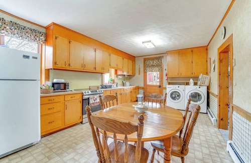 Millmont House | 3 Mi to Penn's Creek Access: Hideaway w/Grill!