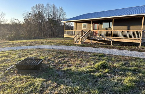 Mt. Sherman Cabin | 3 mins. to Jasper, AR/less than 3 mi. to Hasty cutoff access for Buffalo River!