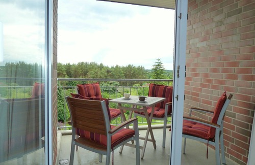 Zinnowitz Apartment | 3-room apartment, 61sqm, swimming pool u. Sauna about 8 minutes to the beach, WiFi