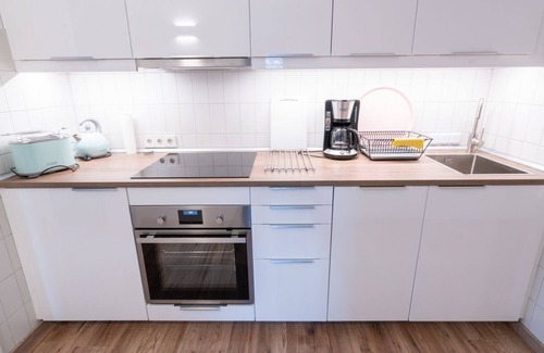Radeberger Vorstadt Apartment | 3-room apartment in Art Nouveau villa directly on the Dresdner Heide