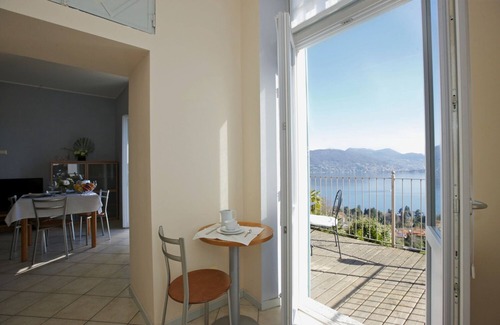 Carciano Apartment | 3-room apartment with balcony in an Art Nouveau villa with communal pool