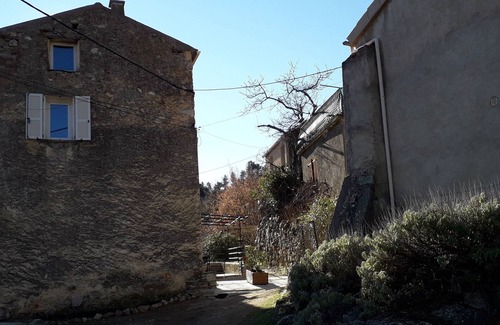 Pioggiola House | 3-star bed and breakfast in Haute Balagne