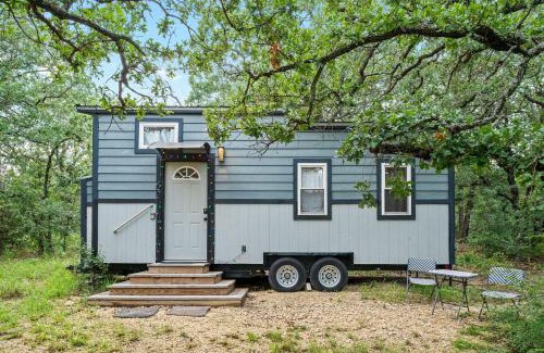 Hico House | 3 Tiny Home Honeymoon Suite Paulita and the Kid Glamping by Vacation Your Way