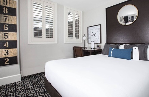 South Beach Hotel | 3 Units | Bayview Comfort & Style | Stay at Harbor Court Hotel SF
