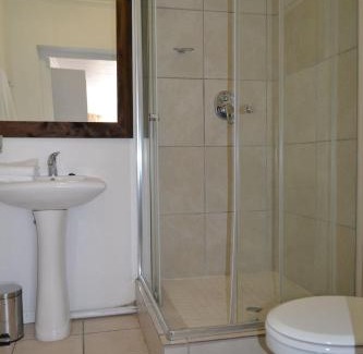 Woodmead House | 3 Woodmead Suites