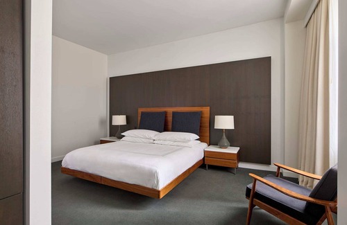 Tribeca Hotel | 3 x Junior Stes at Smyth Tribeca