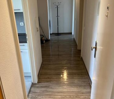 Westhagen Apartment | 3 Zimmer Standard Apartment - 7 Betten - 2 x Badezimmer