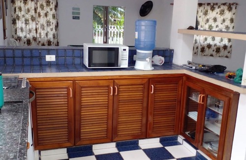 Maranduba House | 30 m. from the beach in condominium