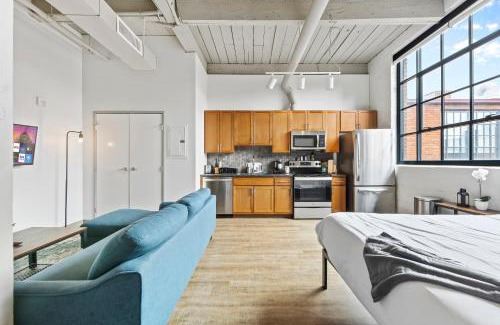 Downtown Cleveland Apartment | 306-Urban Blissful Oasis Close to DT Parking