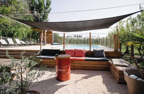 Althen-des-Paluds House | 30m2 suite in 18th-century Provencal farmhouse