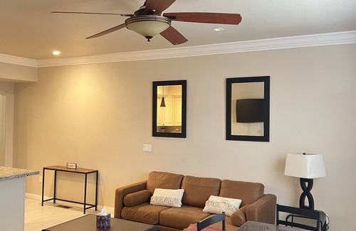 Carson City House | 30Min To SouthTahoe 3BD Parking Downtown Carson City WiFi Family Friendly