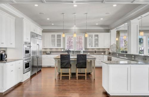 Isle of Palms House | 3100 Palm Boulevard by AvantStay Beachfront Ocean Views Private Pool