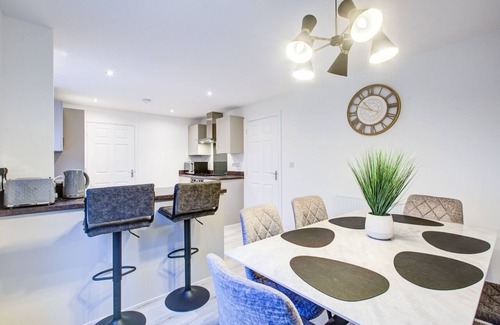 Colchester House | 33 CRANESBILL CLOSE, pet friendly, with a garden in Colchester