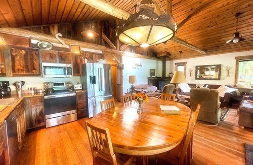 Bigfork House | 33% OFF - Swan River Retreat