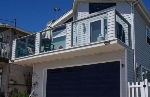 Oceano House | 333 Juanita Avenue