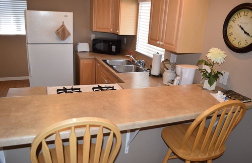 Downtown Cabin | 345 Hinds: 2 BR, 1 BA Cabin/Bungalow in Pismo Beach, Sleeps 4