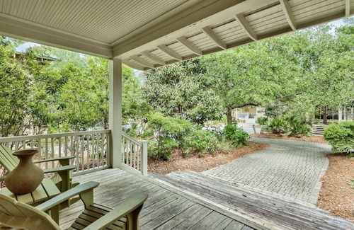 Cottage District House | 35 Lyonia-Central Watercolor Location! Community Pool/Heated Seasonally-3 Bikes