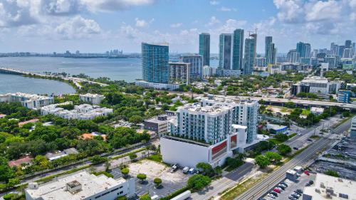 Northeast Miami Apartment | 3900-504MQ DESIGN DISTRICT, CONDO 1 BEDROOM & 1 BATHROOM