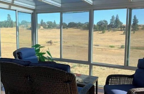 Goldendale House | 3B2B in Goldendale