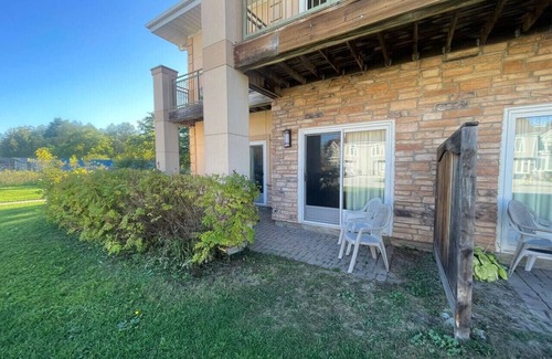 Collingwood Condo | 3BDR Family Home, 10 Mins to Blue Mtn Village!