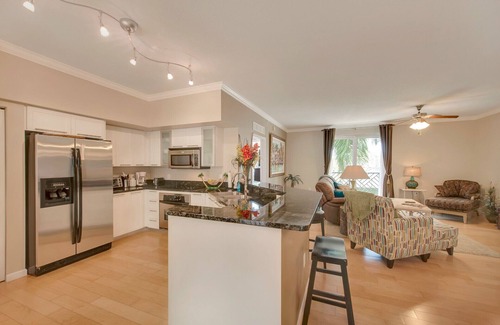 Pineapple Grove Arts District Condo | 3bed/2ba DNTWN DELRAY BEACH, WALK TO BEACH, FOOD & SHOPS!