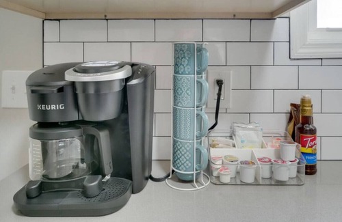 Columbus Villa | 3BR 1.5BA, Renovated, Full Unit