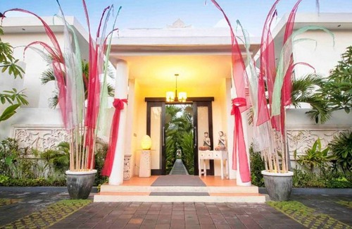 Dewi Sri Villa | 3BR Modern Tropical Garden Villa! - Floating Breakfast Available!