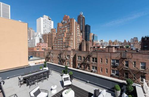 Central Park South Apartment | 3BR Penthouse with Massive Private Rooftop
