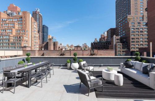 Central Park South Apartment | 3BR Penthouse with Massive Private Rooftop