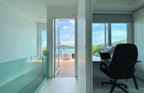 Wichit Villa | 3BR Seaview Ocean View Duplex Villa