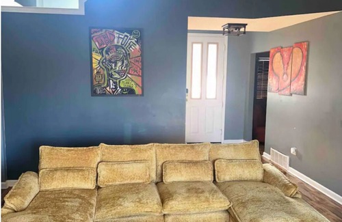 Cordova House | 3BR Spacious Suburban Home Near Wolfchase