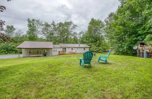 Woodsville House | 3BR with A/C, a Firepit and Private Lake Access!