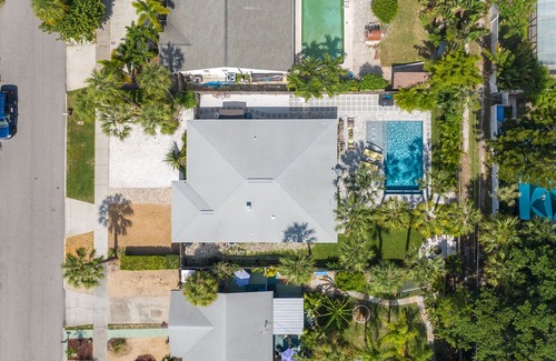 Belle Vista House | 4/3 St. Pete Beach Pool Home - Quick Walk to Beach & Sunset!