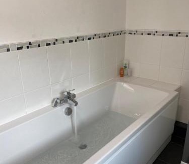 Gallt Y Foel House | 4-6 Guests in centre location with stunning views