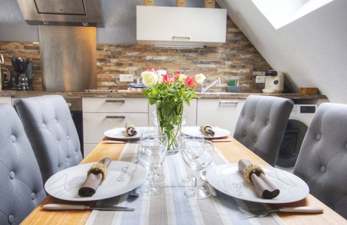 Port-en-Bessin-Huppain Apartment | 4 * apartment exceptional sea view Normandy landing beaches France