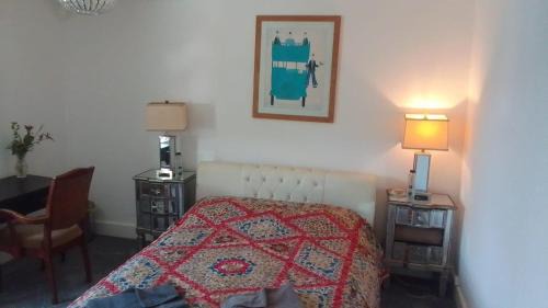 Dorchester House | 4 Bed-2 Bath-Sleeps 8-Large Garden-Pet Friendly
