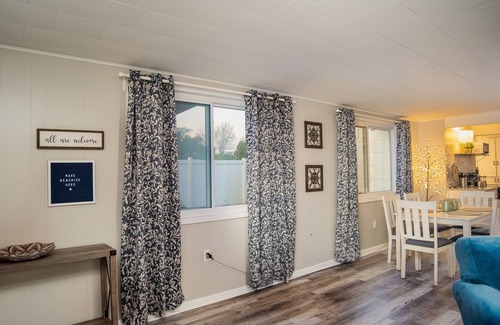 Auburndale House | 4 Bed/2 Bath Walk to Lake Ariana
