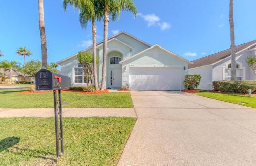 Lake Berkley House | 4-Bed Home Near Disney Private Pool