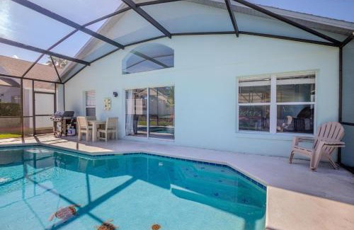 Lake Berkley House | 4-Bed Home Near Disney Private Pool