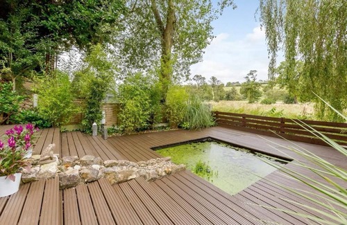 Bardsey House | 4-Bed House in Wetherby, sleeps 8, near York
