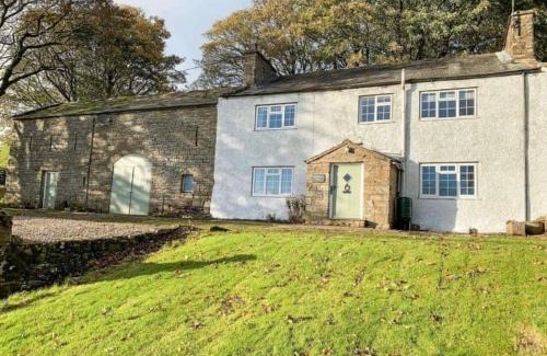Kirkby Stephen House | 4 Bed in Eden Valley 92503