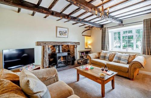 Kirkby Stephen House | 4 Bed in Eden Valley 92503
