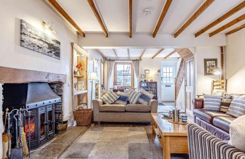 Polruan House | 4 Bed in Polruan PC060