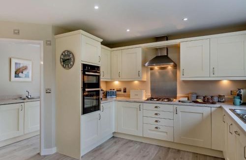 Westward Ho House | 4 Bed in Westward Ho 85367