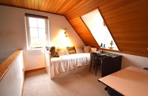 Worth Matravers House | 4 Bed in Worth Matravers DC128
