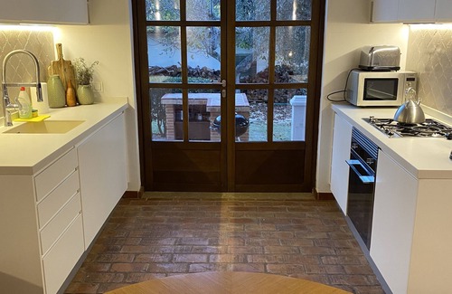 Vilamarxant Villa | 4-bed villa (sleeps 8/9), rural setting, near Valencia, pool, gardens.
