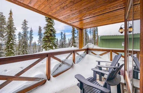 Snow Pine Estates House | 4 Bedroom, 3 Bath, Ski In/Out Chalet with Private Hot Tub