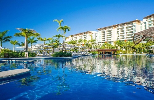 Las Jarretaderas Condo | 4 bedroom, 7,000+ sq ft with spectacular views, 2 terraces, sleeps 12